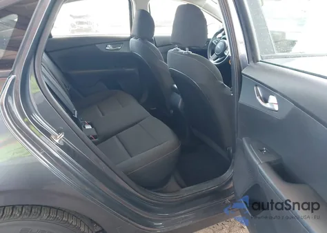 2021 Kia Forte Lxs из США, поврежденный, VIN 3KPF24AD7ME294409